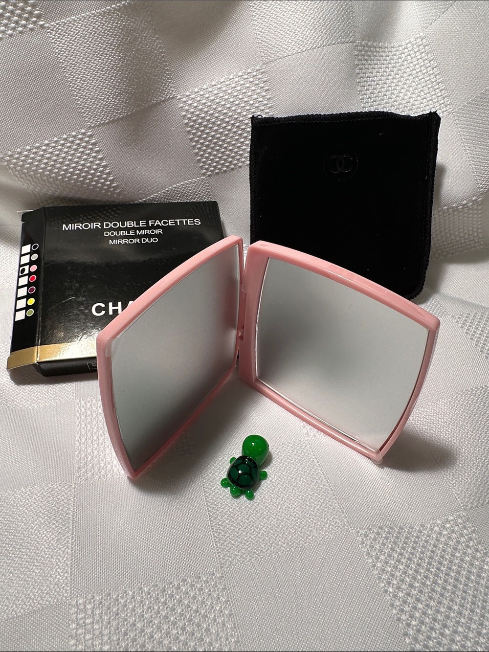 CHANEL Pink Foldable Double Mirror with Velvet Pouch - Picture 1 of 6